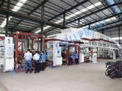 華鷹涂布 光學(xué)玻璃/界面貼膜 - 涂層加工生產(chǎn)線