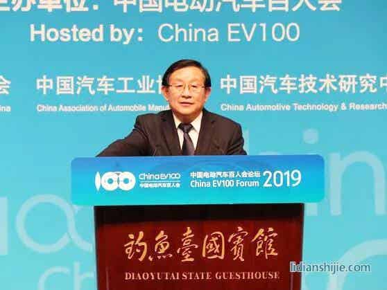 中國科學(xué)技術(shù)協(xié)會(huì)主席萬鋼